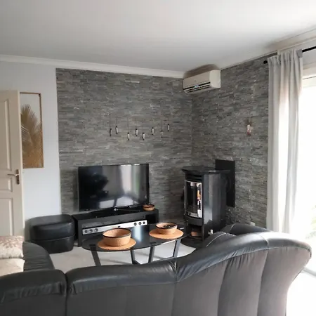 Maison 4 A 6 Pers Quartier Calme Confort 度假居 *