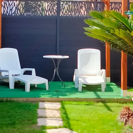 Maison 4 A 6 Pers Quartier Calme Confort 度假居