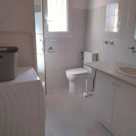 Maison 4 A 6 Pers Quartier Calme Confort 度假居 艾格-莫尔特