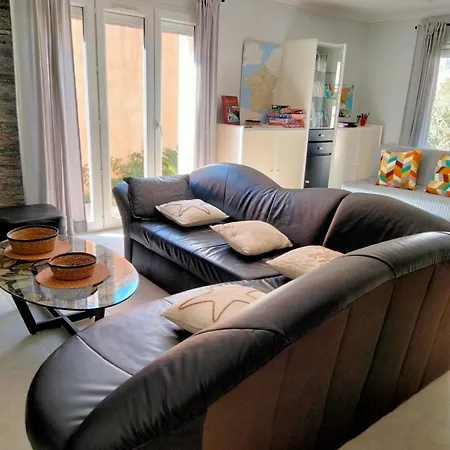 Maison 4 A 6 Pers Quartier Calme Confort Holiday home *